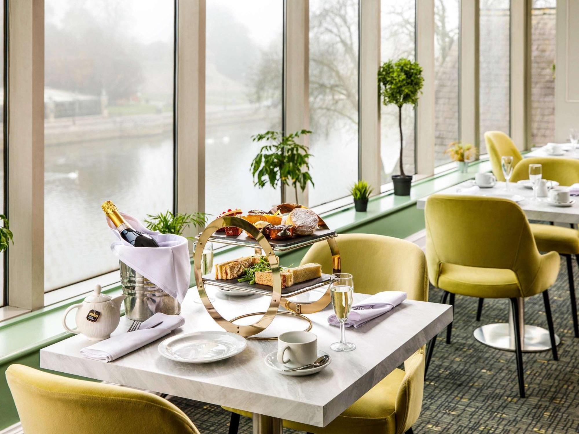 Mercure Bedford Centre Hotel Zewnętrze zdjęcie