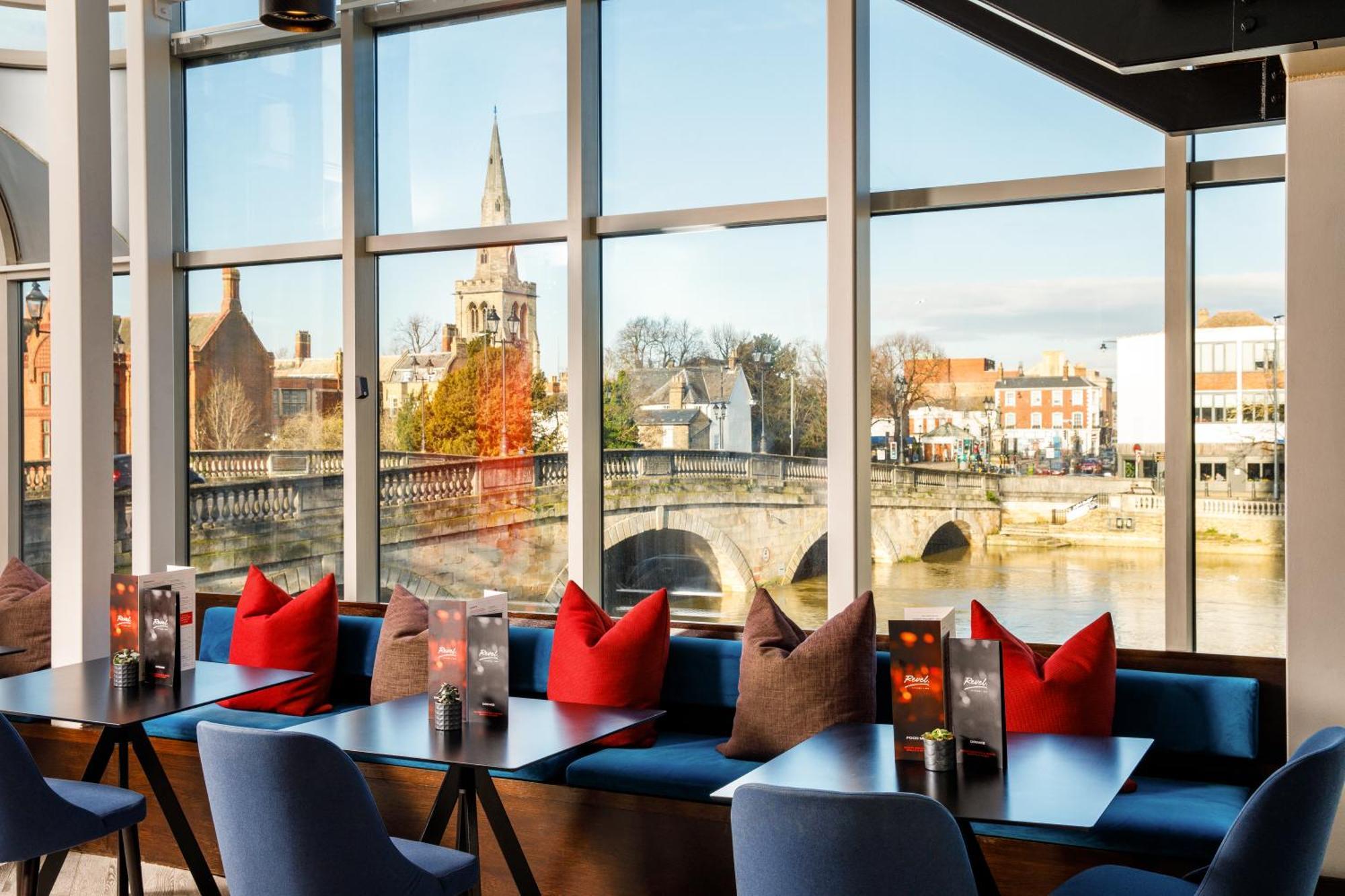 Mercure Bedford Centre Hotel Zewnętrze zdjęcie