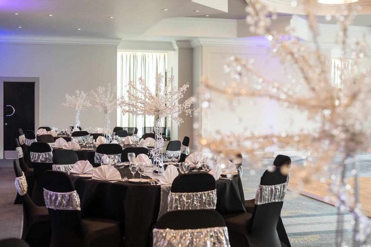 Mercure Bedford Centre Hotel Zewnętrze zdjęcie